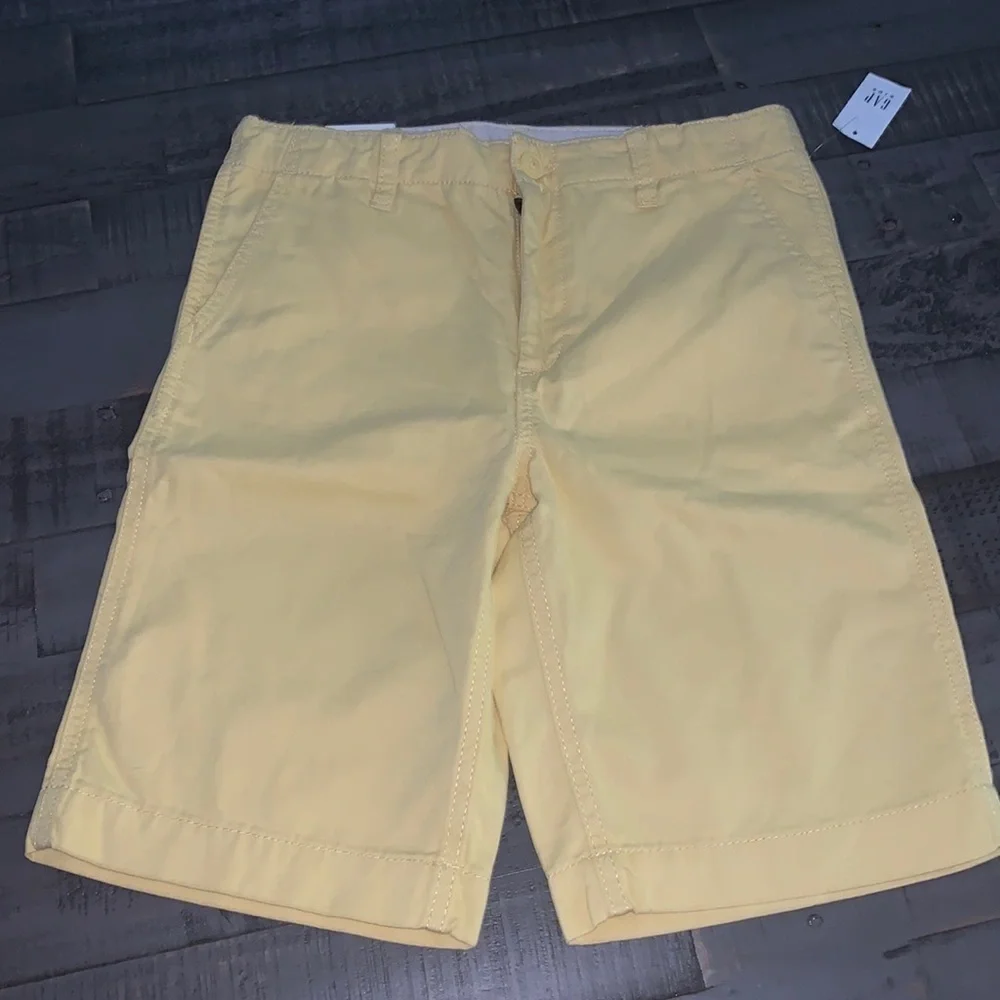 Gap Kids Boys Yellow Chino Shorts Adjustable Waist Size 14‎ Regular NWT